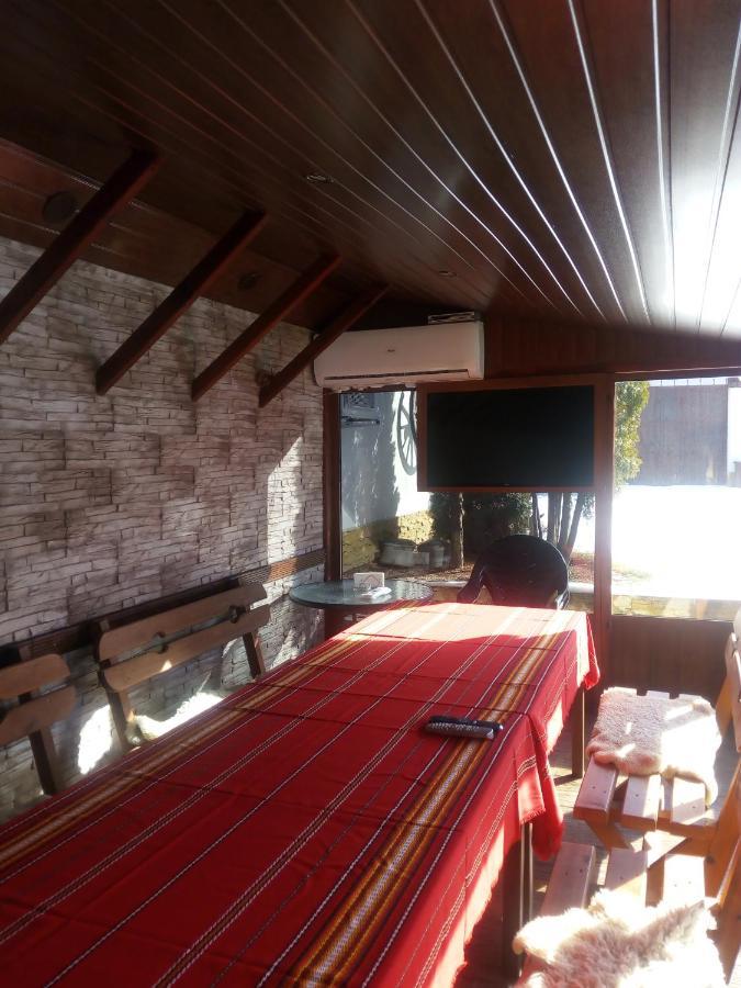 Bolyarski Stan Guest House Veliki Preslav Exterior foto